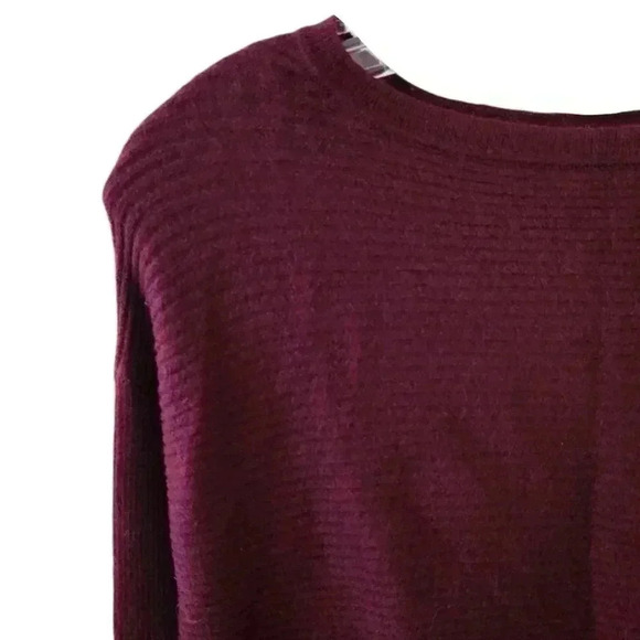 Tahari Women’s Merino Wool Sweater M Burgundy Plum Ribbed Pullover - Picture 5 of 7